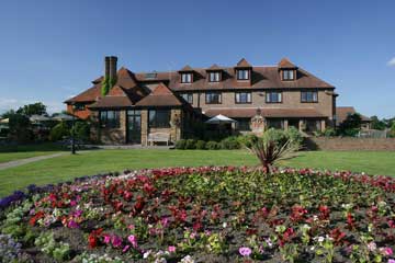 Stirrups Country House,  Bracknell